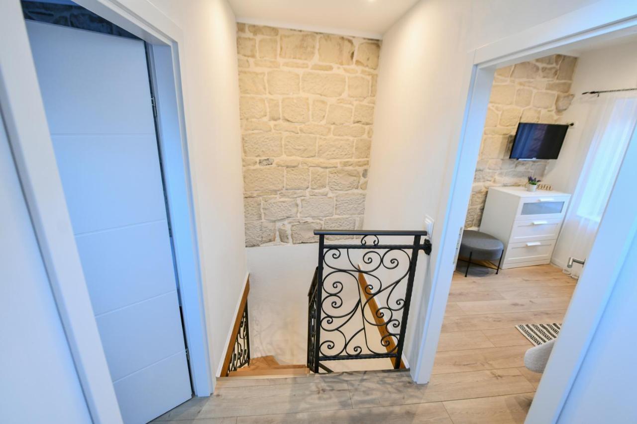 Apartment Lavanda - Suite Sinj Exterior foto
