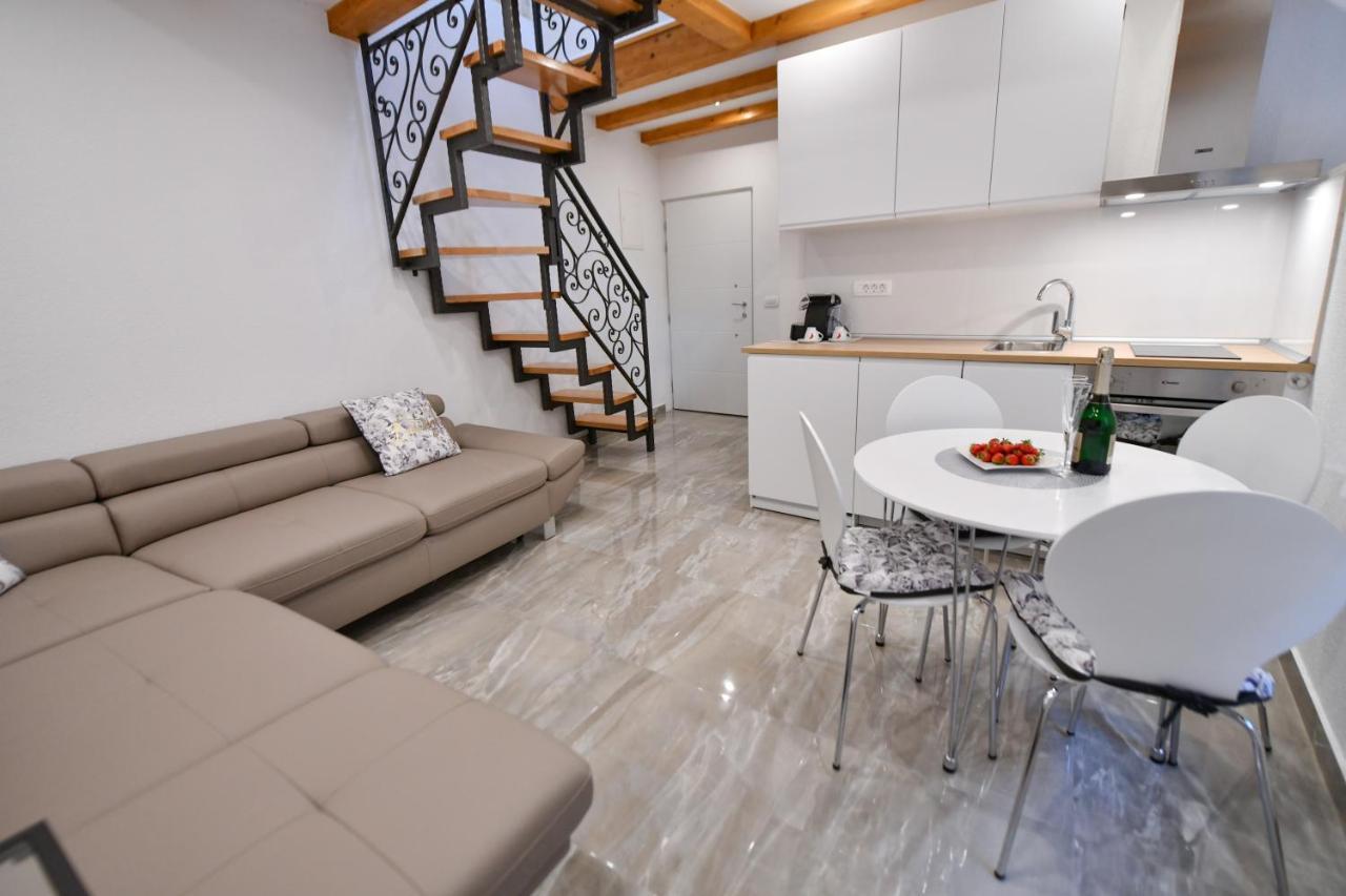 Apartment Lavanda - Suite Sinj Exterior foto